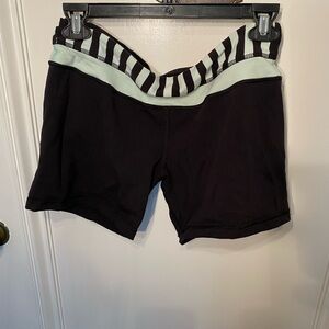 Lululemon luon short